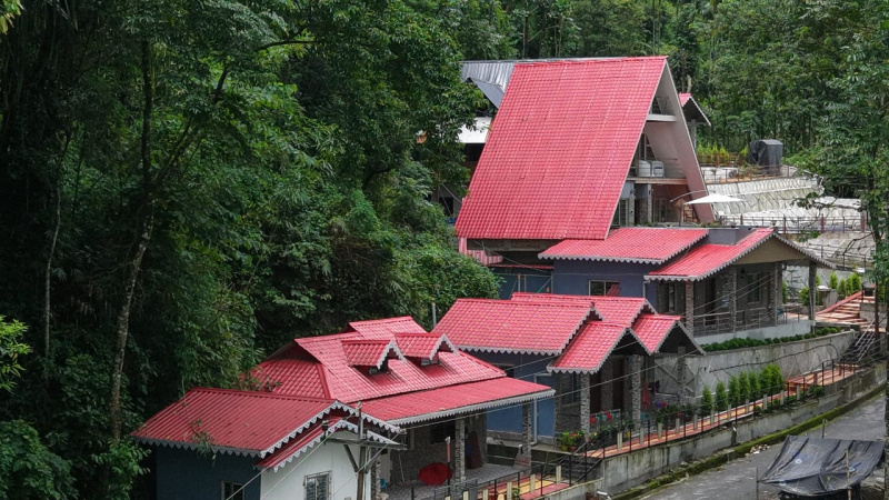  21720 Sq.ft. Hotels for Sale in Lava, Kalimpong