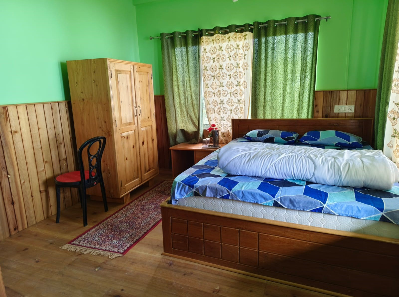  5227 Sq.ft. Hotels for Sale in Khasmahal, Kalimpong