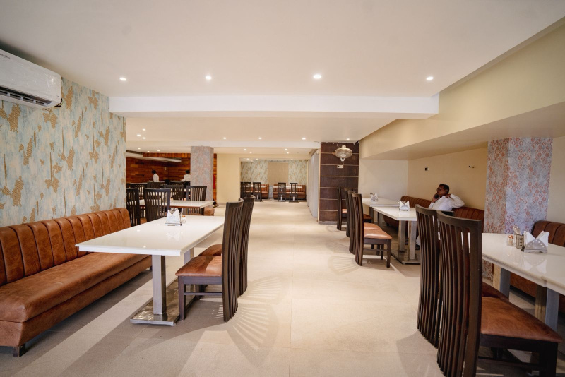  12000 Sq.ft. Hotels for Sale in Jaistambh Chowk, Raipur