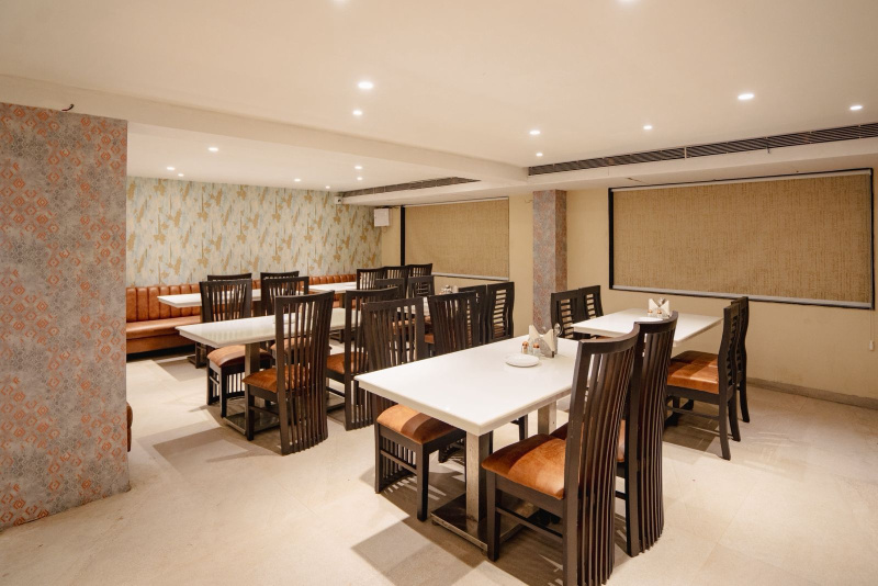  17000 Sq.ft. Hotels for Sale in Bagbahara, Mahasamund