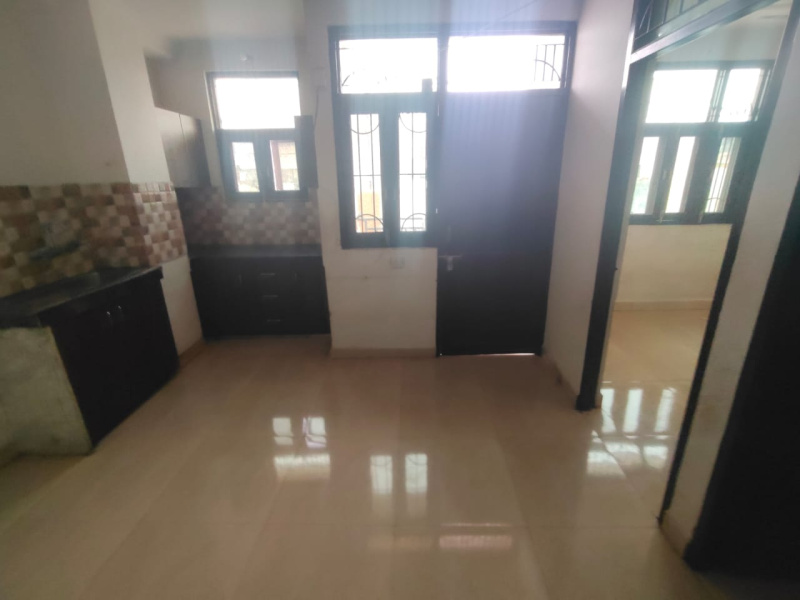 2 BHK Apartment 450 Sq.ft. for Rent in Laxmi Nagar, Delhi