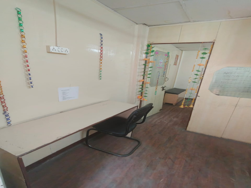 Office Space 250 Sq.ft. for Rent in Block C Laxmi Nagar, Delhi