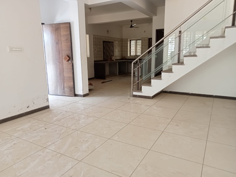 3 BHK 1750 Sq.ft. House for Sale in Waghodia Road, Vadodara