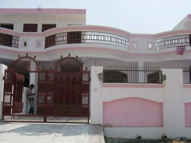 2 BHK Individual Houses Villas for Sale in Jankipuram 