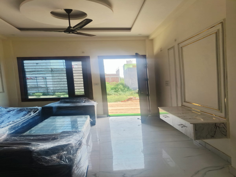 3 BHK Villa 1700 Sq.ft. for Sale in Greater Noida West
