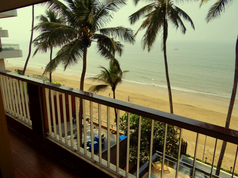 3 BHK Apartment 2000 Sq.ft. for Sale in Juhu Tara Road, Mumbai