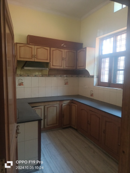 2 BHK Flat for Rent in Kargi Chowk, Dehradun