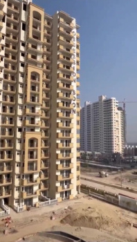 2 BHK Flat for Sale in Yamuna Expressway, Greater Noida