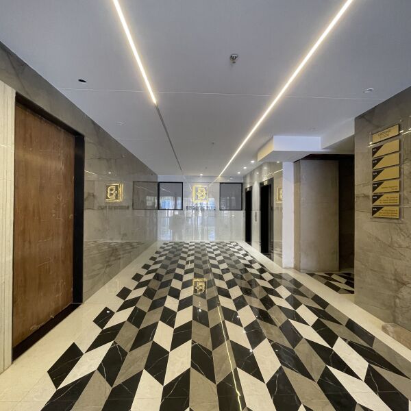  Office Space 1180 Sq.ft. for Sale in Mumbai Naka, Nashik