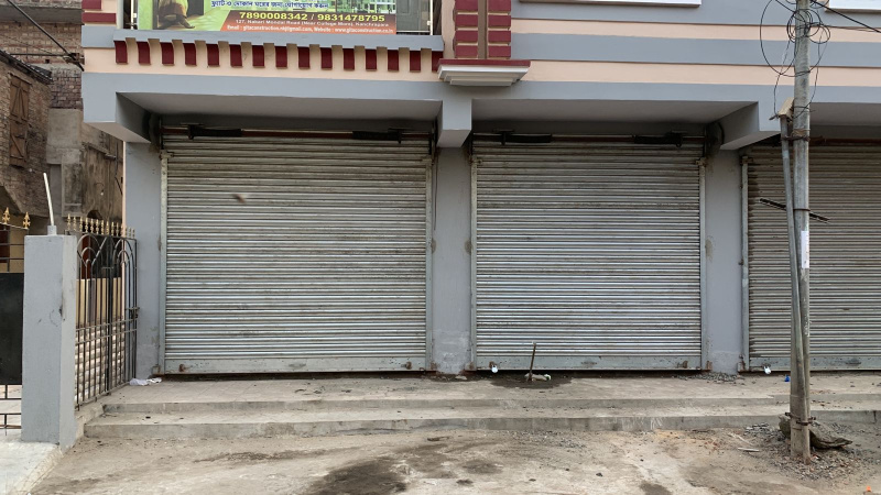 Commercial Shop 720 Sq.ft. for Rent in Kanchrapara, North 24 Parganas