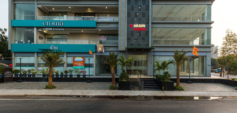  698 Sq.ft. Commercial Shop for Sale in Ghatlodiya, Ahmedabad