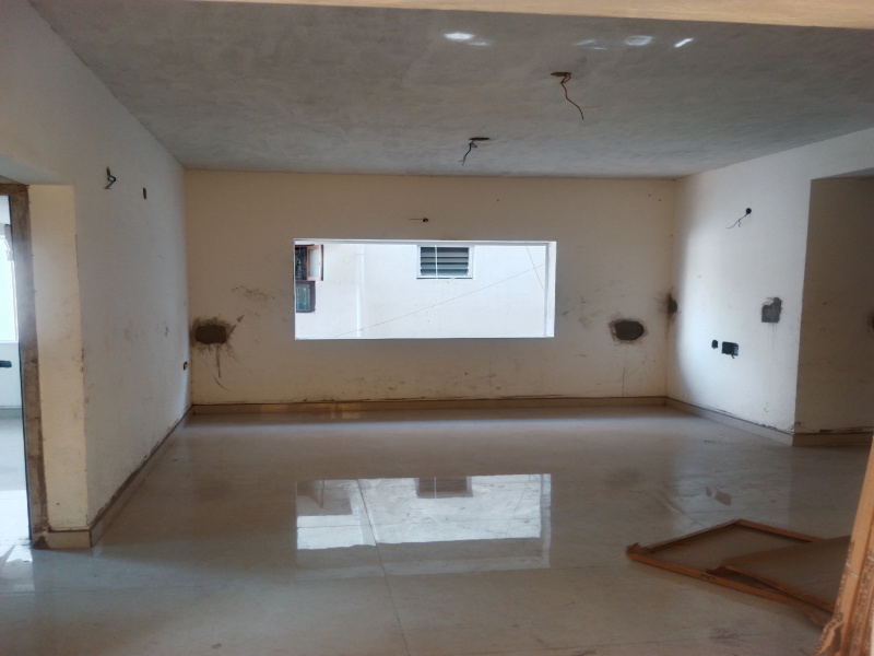 2 BHK Apartment 910 Sq.ft. for Sale in Vadapalani, Chennai