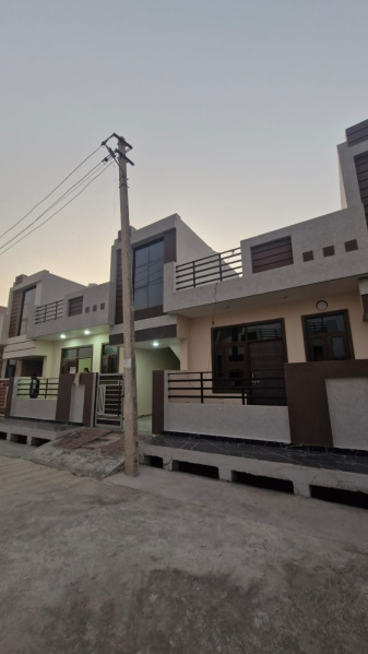 2 BHK Villa 1000 Sq.ft. for Sale in Thekra, Kota