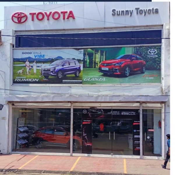  5181 Sq.ft. Showroom for Sale in Mall Road, Kanpur