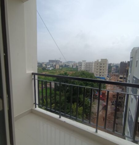 3 BHK Apartment 1600 Sq.ft. for Sale in Aminpur, Hyderabad