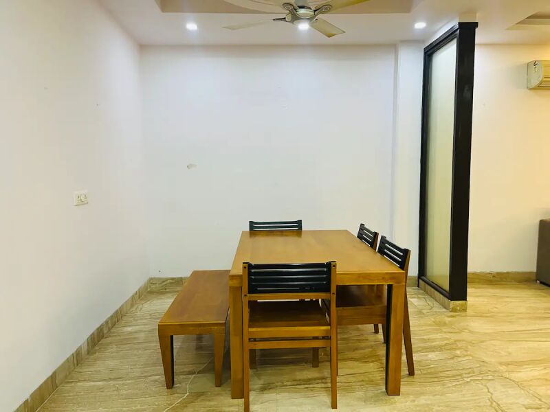 3 BHK Builder Floor 250 Sq. Yards for Sale in Block E, Greater Kailash II, Delhi