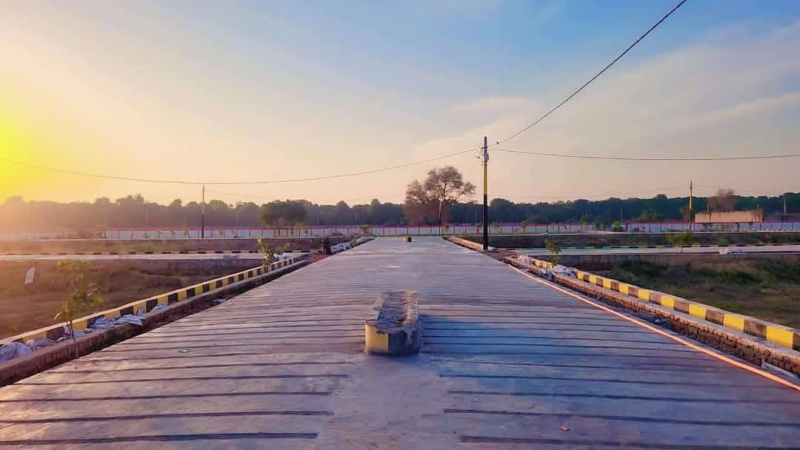  213 Sq. Yards Commercial Land for Sale in Rohta, Agra