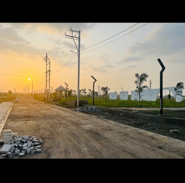  Residential Plot 1500 Sq.ft. for Sale in By Pass Road, Indore