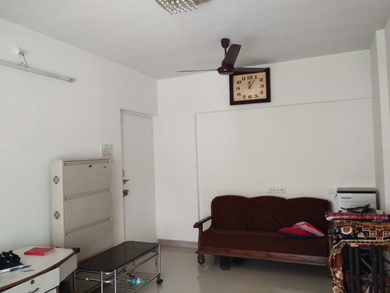 2 BHK Apartment 750 Sq.ft. for Sale in Mulund East, Mumbai