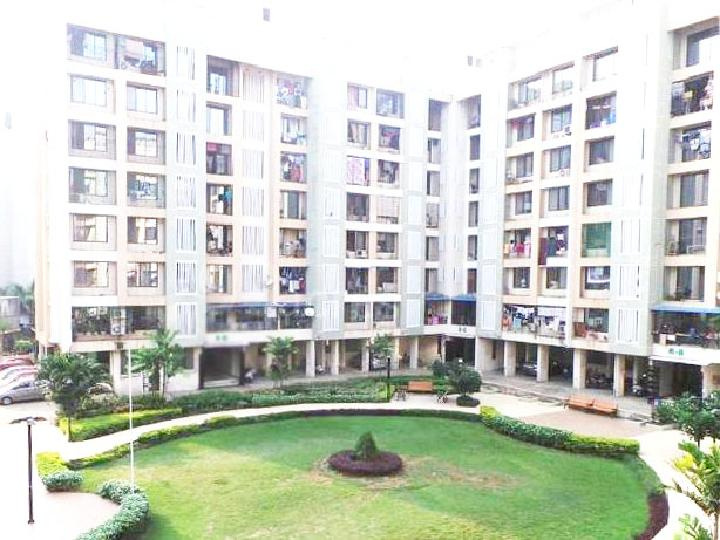 2 BHK Apartment 825 Sq.ft. for Sale in Viva College Road, Virar West, Mumbai