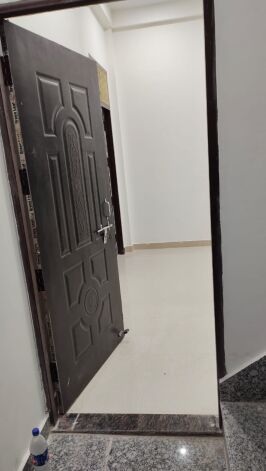 3 BHK House 1000 Sq.ft. for Rent in Chitaipur, Varanasi