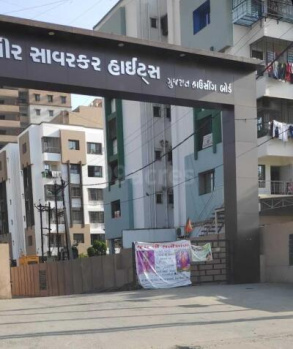 4 BHK Flat for Sale in Ugat Canal Road, Surat