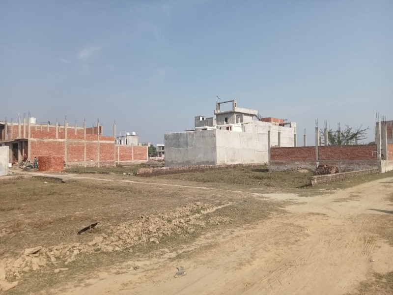 Commercial Land 1000 Sq.ft. for Sale in Budheshwar, Lucknow
