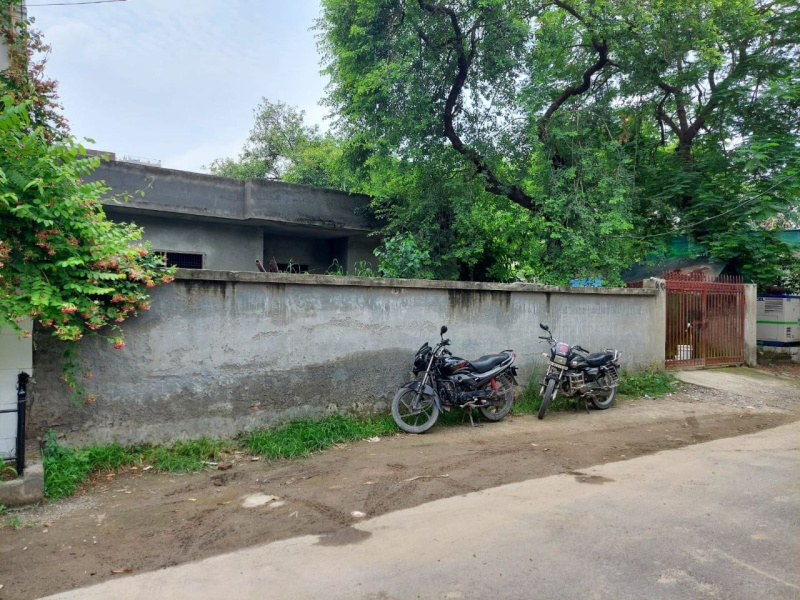  Residential Plot 300 Sq. Meter for Sale in Sector 27 Noida