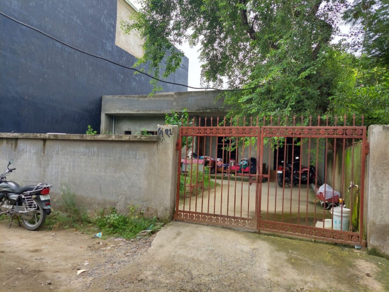  Residential Plot 300 Sq. Meter for Sale in Sector 27 Noida