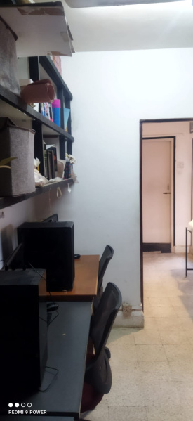  Office Space 280 Sq.ft. for Rent in Khar, Mumbai