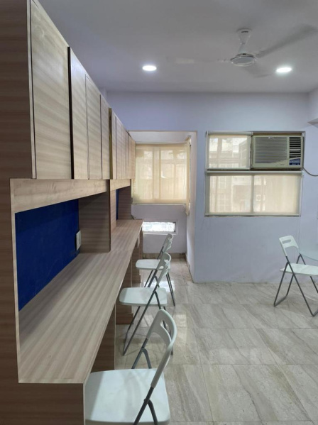  500 Sq.ft. Office Space for Rent in Bandra West, Mumbai