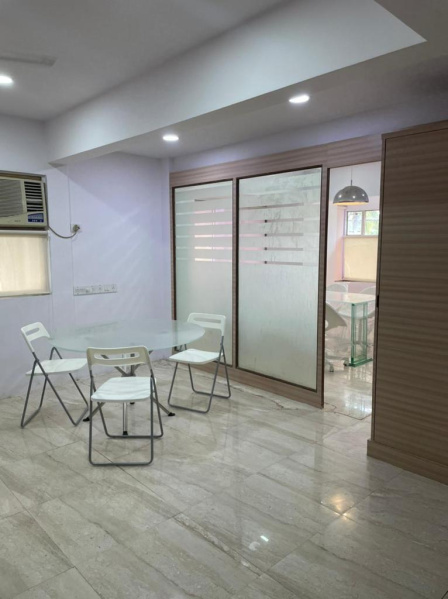  500 Sq.ft. Office Space for Rent in Bandra West, Mumbai