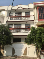 6 BHK House for Sale in Sector 52 Noida