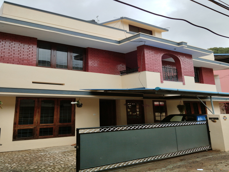 3 BHK House 900 Sq.ft. for Rent in Murinjapalam, Thiruvananthapuram