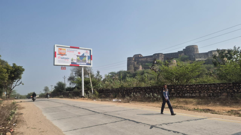  127 Sq. Yards Residential Plot for Sale in Ajmer Road, Jaipur