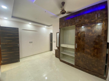 3 BHK Builder Floor for Sale in J Extension, Laxmi Nagar, Delhi