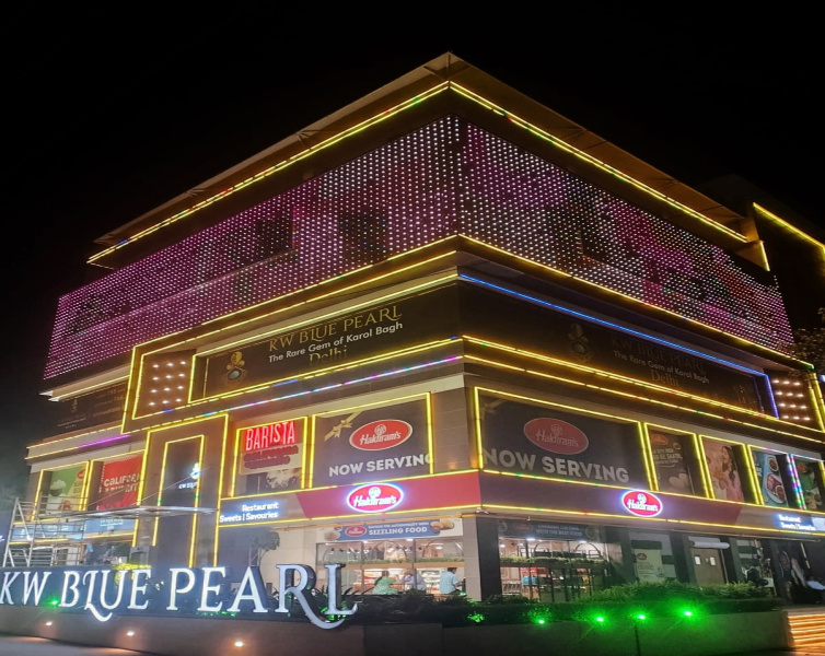  Commercial Shop 1000 Sq. Meter for Sale in Nai Walan, Karol Bagh, Delhi