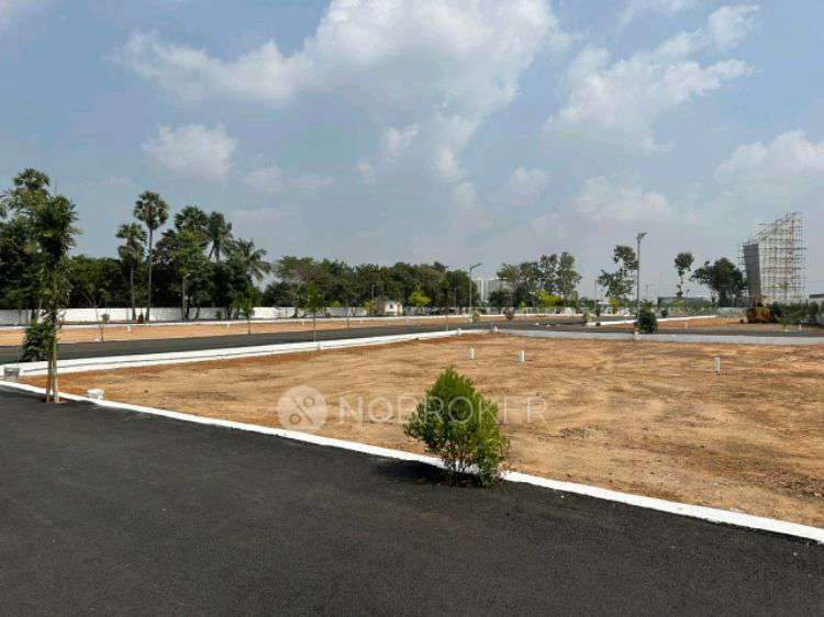  40000 Sq.ft. Agricultural/Farm Land for Sale in Lonikand, Pune