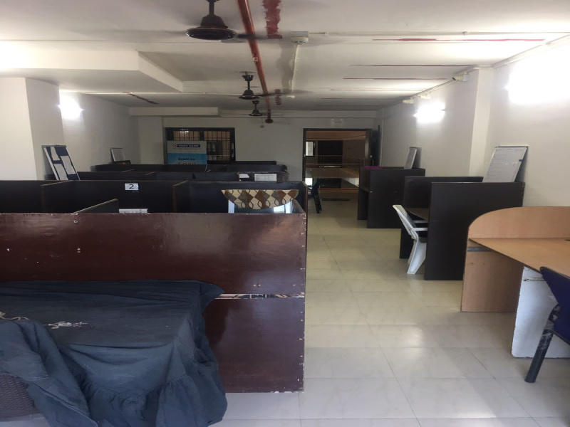  Office Space 520 Sq.ft. for Rent in Jetalpur, Vadodara