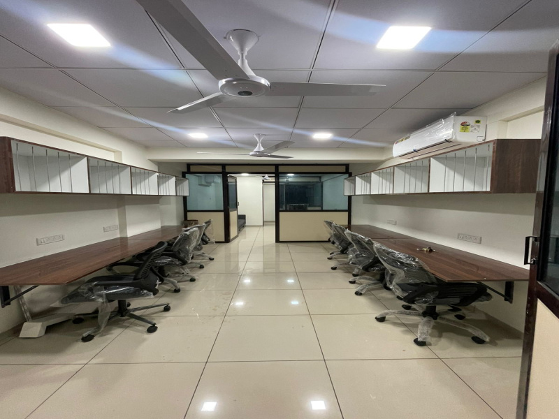  500 Sq.ft. Office Space for Rent in Jetalpur, Vadodara