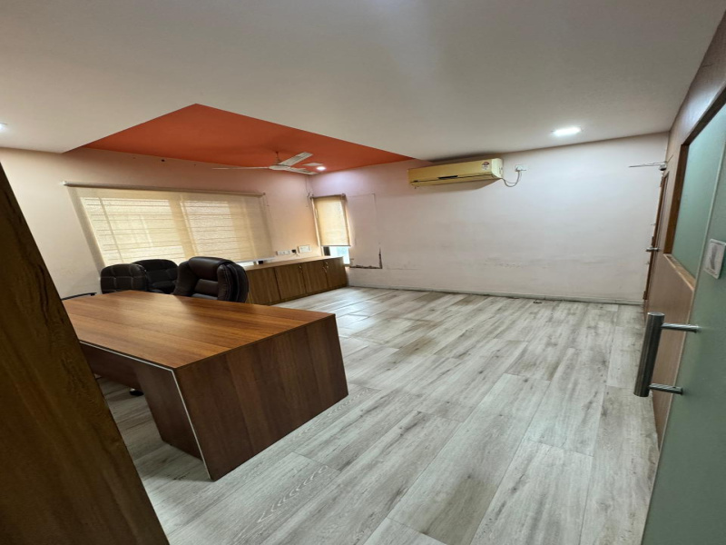  4000 Sq.ft. Office Space for Rent in Alkapuri, Vadodara
