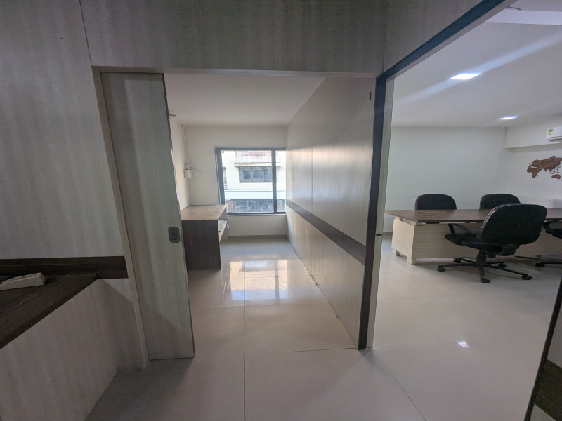  775 Sq.ft. Office Space for Rent in Alkapuri, Vadodara