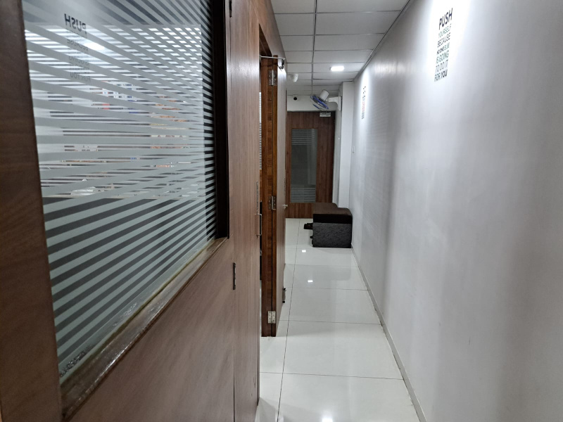  700 Sq.ft. Office Space for Rent in Mujmahuda, Vadodara