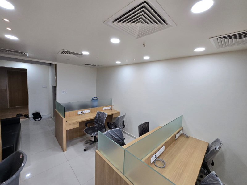  475 Sq.ft. Office Space for Rent in Alkapuri, Vadodara