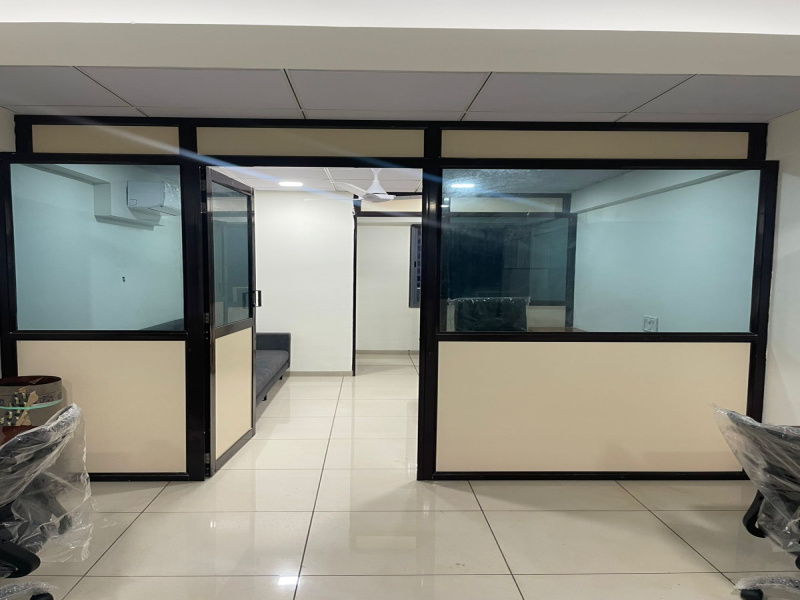  400 Sq.ft. Office Space for Rent in Jetalpur, Vadodara