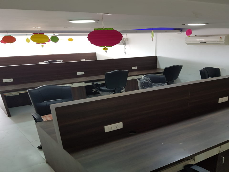 1350 Sq.ft. Office Space for Rent in Alkapuri, Vadodara