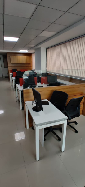  850 Sq.ft. Office Space for Rent in Old Padra Road, Vadodara
