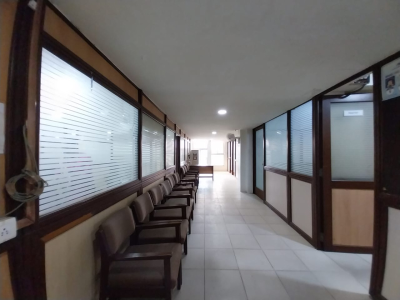  3900 Sq.ft. Office Space for Rent in Alkapuri, Vadodara