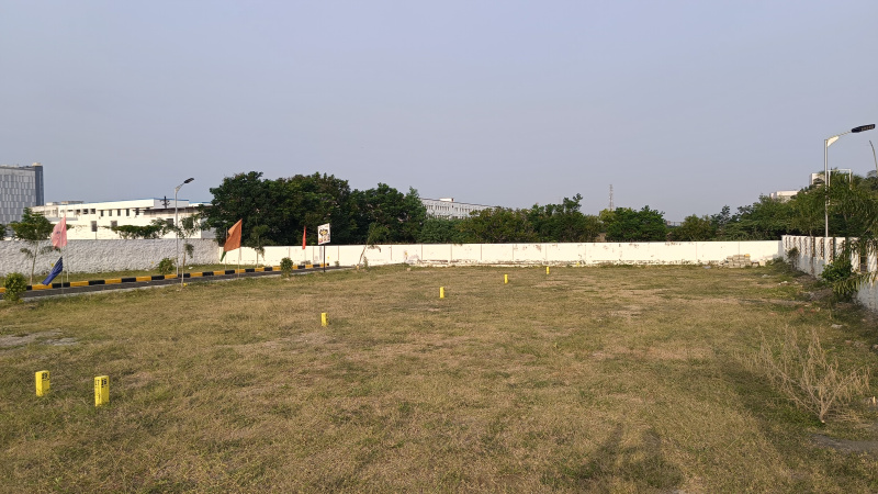  Residential Plot 2400 Sq.ft. for Sale in Siruseri, Chennai