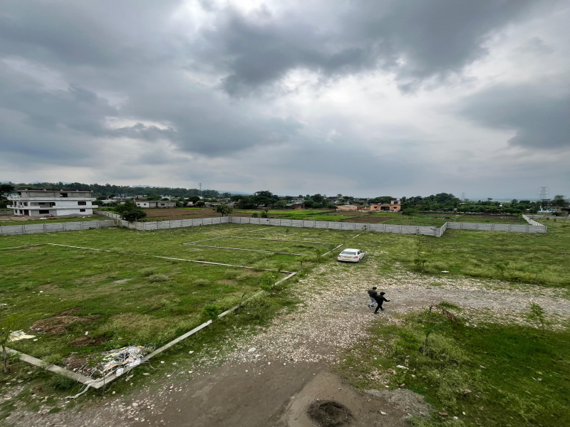  160 Sq. Yards Residential Plot for Sale in Dharmawala, Vikas Nagar, Dehradun